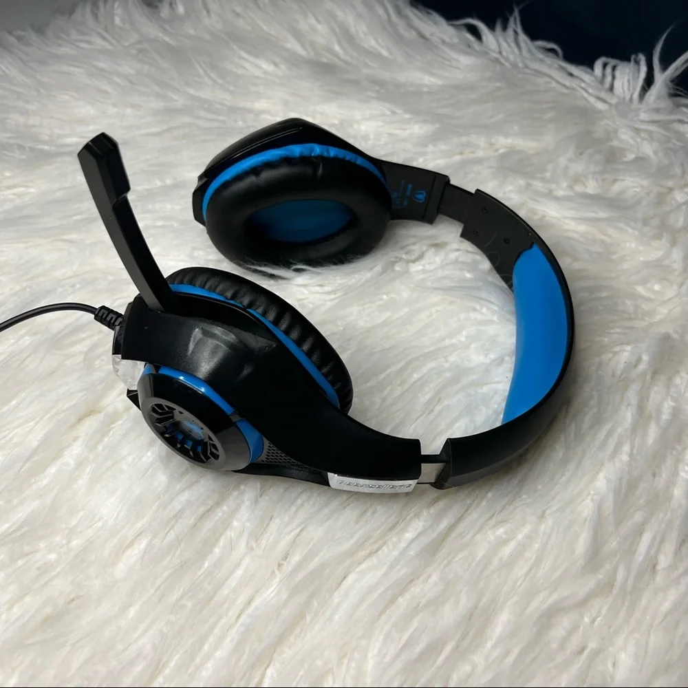 Beexcellent Wired Gaming Headphones with Microphone Blue and Black